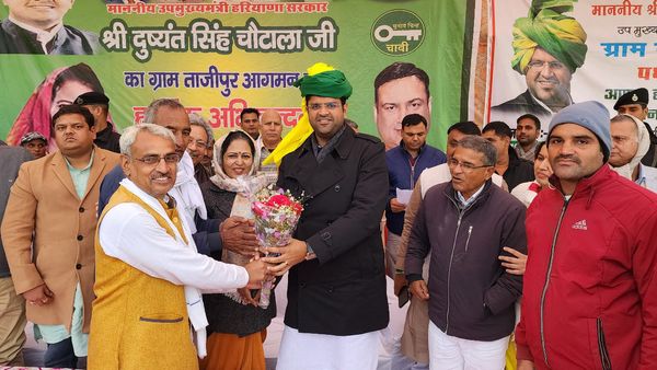 हरियाणा: डिप्टी सीएम दुष्यंत चौटाला ने बीआर आंबेडकर की मूर्ति का किया अनावरण, कांग्रेस पर साधा निशाना