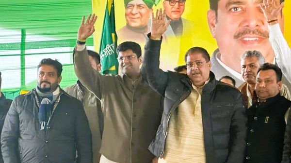 JJP कार्यकर्ता मिशन 2024 में जुट जाए, दुष्यंत चौटाला ने कहा- पार्टी की नीतियों का प्रचार-प्रसार करके बनाएं हवा