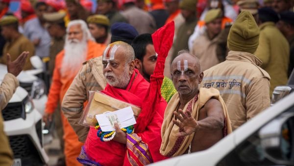 Ram Mandir: CNN पर लाइव प्रसारण.. जानिए दुनियाभर के अखबारों ने कैसे उगला है राम मंदिर पर जहर?