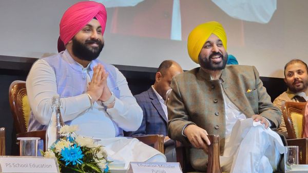 पंजाब: हरजोत सिंह बैंस ने छात्रों के सीखने में गुणात्मक सुधार करने पर दिया जोर, शिक्षकों को किया प्रोत्साहित