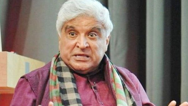 Javed Akhtar: नई पीढ़ी के एक्टर्स पर जावेद अख्तर ने कसा तंज, कहा- 'डायलॉग हिंदी में पढ़ भी नहीं पाते'