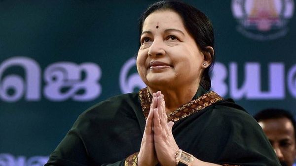 'जयललिता के सोने और हीरे के आभूषण तमिलनाडु सरकार को सौंपे कर्नाटक', बेंगलूरू कोर्ट का आदेश