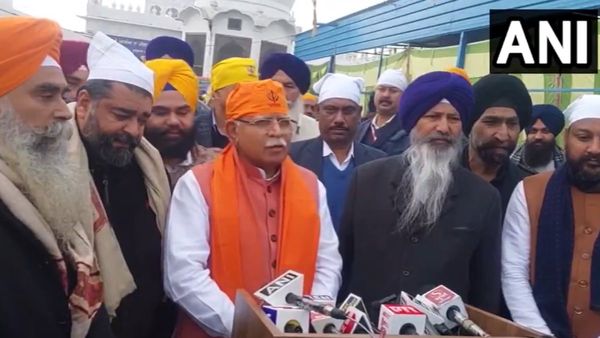 अंबाला के लखनौर साहिब गुरुद्वारे पहुंचे सीएम खट्टर, मत्था टेककर प्रदेशवासियों के लिए की अरदास