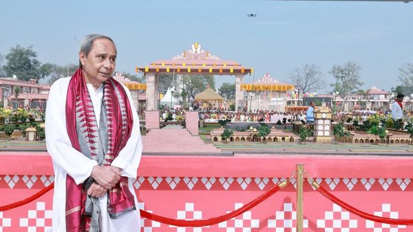 ओडिशा: समलेश्वरी मंदिर पहुंच लोग हो रहे मंत्रमुग्ध, नवीन सरकार की पहल से आया बड़ा बदलाव