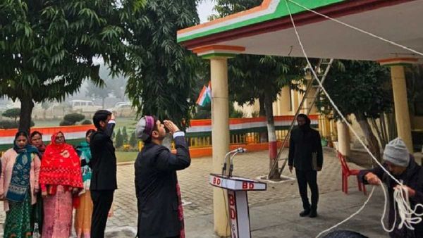 Maharajganj News: महराजगंज में गणतंत्र दिवस की धूम, डीएम ने लोगों से की यह खास अपील