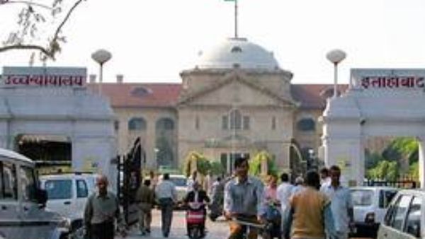 UP News: अतिक्रमण को लेकर HC ने ACS रेवेन्यू, DM हरदोई को जारी किया अवमानना की नोटिस