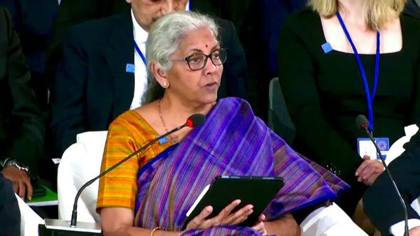 Budget 2024: मोदी सरकार आयुष्‍मान स्कीम को लेकर कर सकती बड़ा ऐलान, लिमिट बढ़कर हो सकती है 10 लाख