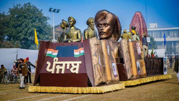 Punjab: 'जानबूझकर पंजाब की झांकी को परेड से बाहर रखा', सीएम भगवंत मान का केंद्र पर आरोप