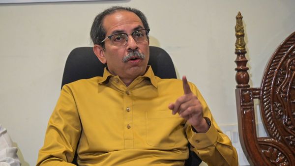 'अगर वे असली शिवसेना हैं तो हमें अयोग्य क्यों नहीं ठहराया', स्पीकर के फैसले पर उद्धव ठाकरे का बड़ा बयान