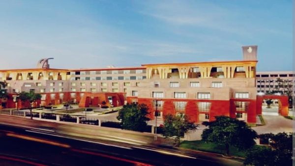 MP News: मंत्रालय स्तर पर एमपी के कलेक्टर और SP समेत कमिश्नर और आधा दर्जन IG के तबादले की सूची तैयार