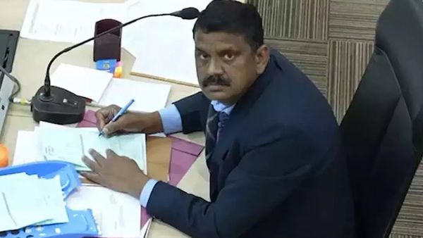 Chandigarh Mayor Election: सुप्रीम कोर्ट का बड़ा फैसला, 8 कैंसिल वोट वैलिड माने जाएंगे, फिर से होगी गिनती
