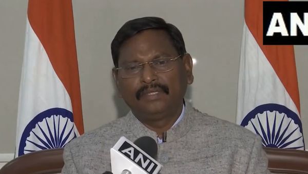 'बातचीत ही एकमात्र रास्ता, किसान बनाए रखें शांति', MSP पर सरकार के प्रस्ताव को खारिज करने पर बोले अर्जुन मुंडा