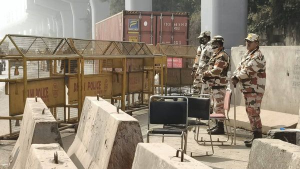 Farmers Protest: दिल्ली में दाखिल होने के लिए क्या करें? जानें कौन से बॉर्डर बंद कौन से खुले?