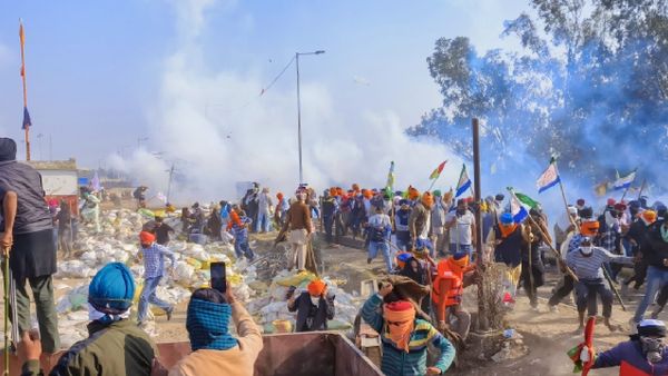 '160 किसानों के घायल होने के बावजूद कानून व्यवस्था की स्थिति बनाए रखी', पंजाब सरकार का केंद्र को जवाब