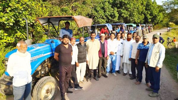 Rewa News: किसानों के दिल्ली कूच के समर्थन में निकाली गई ट्रैक्टर रैली, रीवा के कई गांवों में शक्ति प्रदर्शन