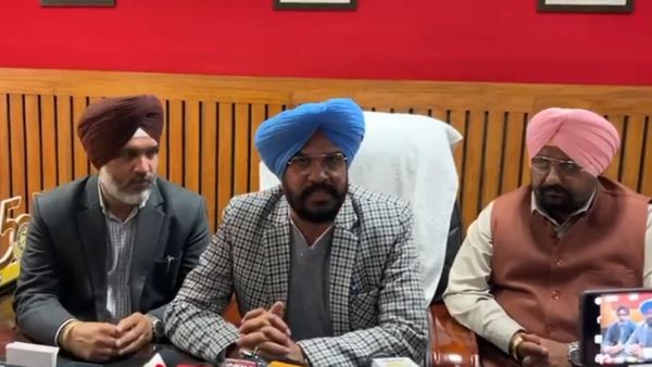 पंजाब: NRIs की शिकायतों के निपटारे के लिए मान सरकार का बड़ा कदम, 8 जिलों में होंगे मिलनी प्रोग्राम