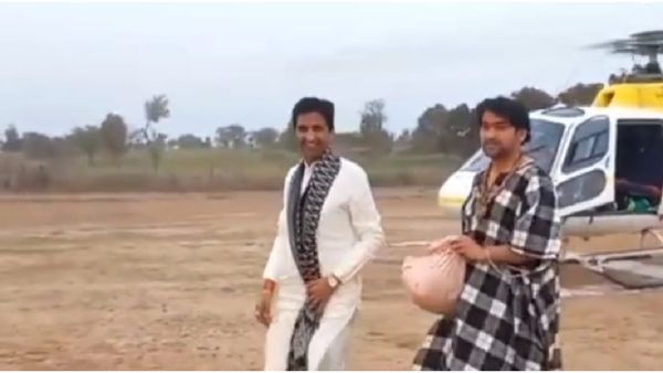 MP News: बागेश्वर धाम पहुंचे कुमार विश्वास, धीरेंद्र शास्त्री द्वारा आयोजित बुंदेलखंड कुंभ में सुनाएंगे रामकथा