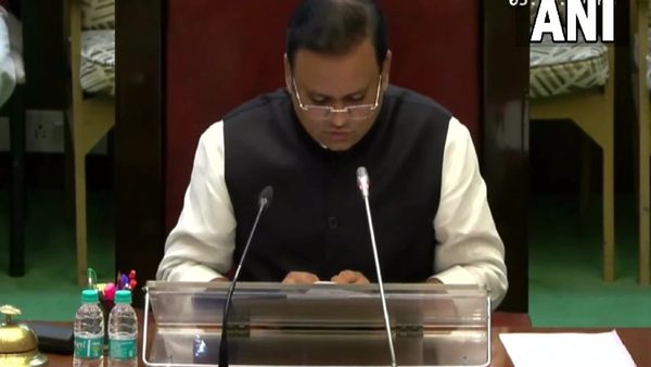 Maharashtra: 'अजीत पवार गुट ही असली NCP', विधानसभा अध्यक्ष राहुल नार्वेकर का फैसला