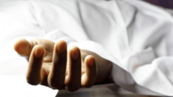 Morena News: हाथ में असली पिस्तौल लेकर बना रहा था Reel, तभी अचानक गले को चीरती हुई निकली गोली