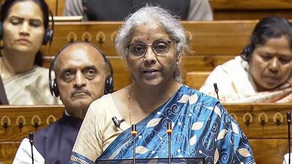 Budget 2024: क्या हैं देश के ऐतिहासिक 'मिलनेयम', 'रोलबैक' और ‘युगांतकारी बजट’, क्यों हुए फेमस?