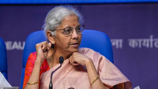 Interim Budget 2024: अंतरिम बजट में किसी के लिए कुछ खास नहीं