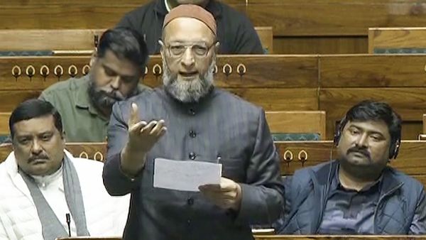 'मैं भगवान राम का सम्मान करता हूं, लेकिन गोडसे से नफरत', लोकसभा में PM मोदी पर बरसे ओवैसी