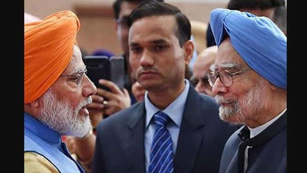 मनमोहन सिंह को पीएम मोदी ने बताया प्रेरणा, लेकिन सरकार के श्वेत पत्र ने उठाए सवाल