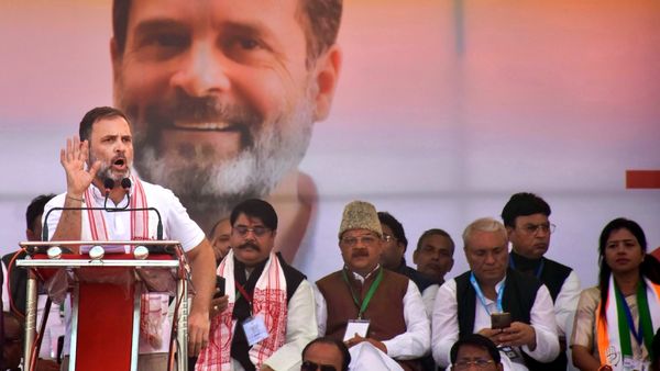 राहुल गांधी का बड़ा हमला, 'धर्म के नाम पर लोगों को आपस में लड़ाते हैं BJP-RSS'