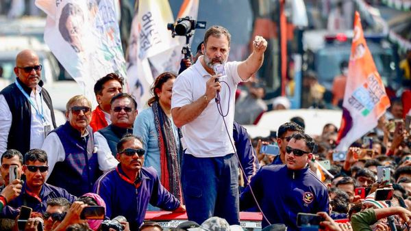 'कितना भी सच को दबाने की कोशिश करे...', यूपी पुलिस भर्ती परीक्षा रद्द होने के बाद राहुल गांधी का पहला बयान