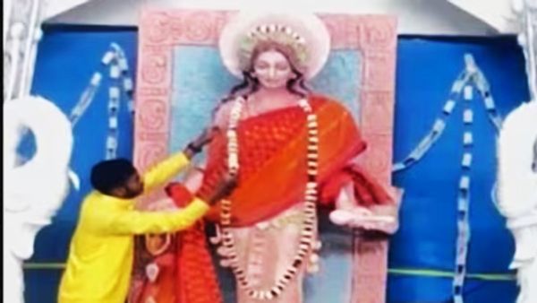 'बिना साड़ी के सरस्वती मूर्ति' को लेकर त्रिपुरा कॉलेज में बवाल! बजरंग दल और VHP ने की कड़ी निंदा