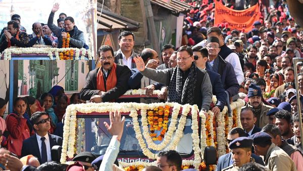 उत्‍तराखंड: अल्‍मोड़ा मातृ शक्ति आजीविका महोत्‍सव में पहुंचे सीएम धामी, रोड शो में हुआ भव्‍य स्‍वागत