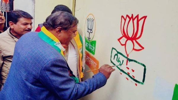 Lok sabha Election 2024: मंडला संसदीय क्षेत्र को एक आदिवासी चेहरे कुलस्ते ने कैसे बना दिया भाजपा का गढ़