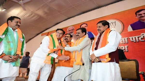 Bhopal News: ढाई हजार कांग्रेसियों ने भाजपा का दामन थामा, देश में 370 से अधिक सीटें जीतेगी BJP- CM मोहन यादव