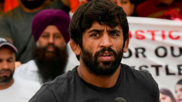 बजरंग पूनिया को मिली शर्मनाक हार, पेरिस ओलंपिक में खेलने का सपना भी टूटा