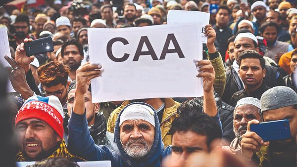 विधेयक पारित होने के बाद कैसे CAA हकीकत बन गया? 9 प्वाइंट में 4 साल की पूरी जर्नी       