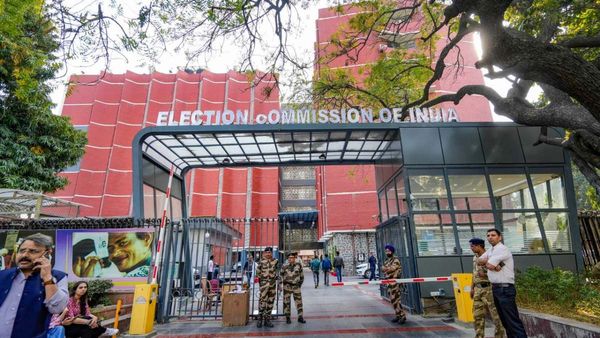 Election 2024: क्या होता है चुनावी क्षेत्र? जानिए घर बैठे कैसे चेक करें अपने निर्वाचन क्षेत्र के चुनावी नतीजे