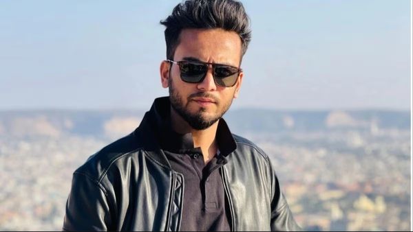 'क्या चाहिए तुझे...मैं दूंगा...', एल्विश यादव का ये वीडियो देख लोगों को लगा बड़ा झटका, अब क्या कहेंगे पिता?