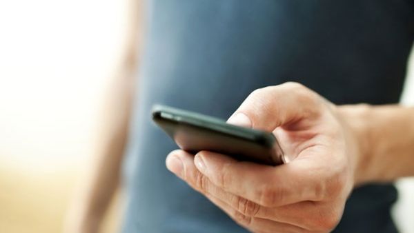 15 अप्रैल से बंद हो जाएगी USSD आधारित कॉल फॉरवर्डिंग सुविधा, जानिए मोबाइल यूजर पर क्या पड़ेगा असर