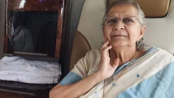 Indore News: सुमित्रा महाजन ने रेल मंत्री को लिखा पत्र, इंदौर स्टेशन के नाम को लेकर दिया सुझाव