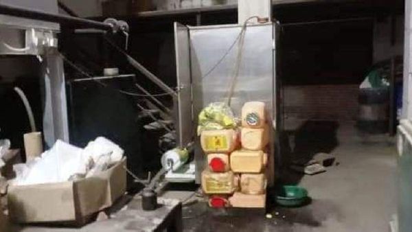 Indore News: सोयाबीन तेल में मिलावट की आशंका, 8 लाख का माल जप्त