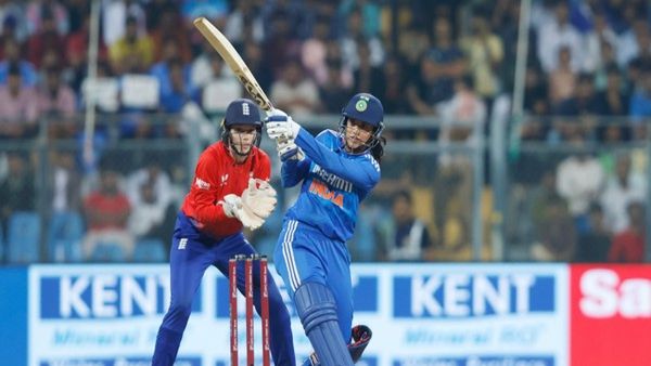 'खिलाड़ियों को...,' स्मृति मंधाना ने बल्लेबाजी को लेकर दिया बड़ा बयान, आठवें नंबर पर आने का बताया कारण