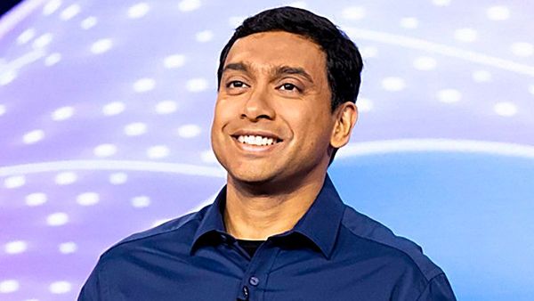Who is Pavan Davuluri: IIT में पढ़े पवन दावुलुरी कौन हैं, जिन्हें बनाया गया माइक्रोसॉफ्ट विंडो का हेड