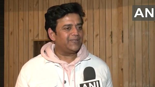 लोकसभा चुनाव: PM मोदी ने रवि किशन पर फिर क्यों जताया भरोसा? जानें इसके पीछे की इनसाइड स्टोरी