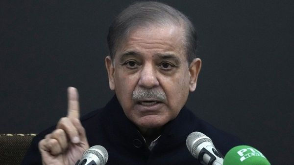 पाकिस्तान का पीएम बनते ही शहबाज शरीफ को याद आया कश्मीर, संसद में क्या बोल गए?