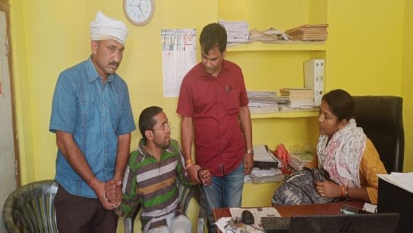 VIdisha News: भोपाल लोकायुक्त की कार्रवाई, पटवारी विकास जैन को 10 हजार रुपये की रिश्वत लेते हुए रंगे हाथ पकड़ा