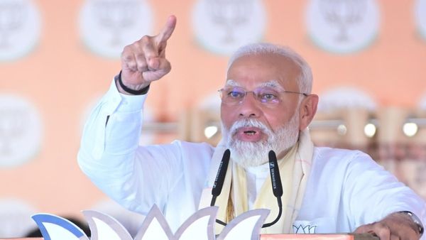 दमोह में इंडिया गठबंधन पर जमकर बरसे PM नरेंद्र मोदी, कहां परिवारवादी और भ्रष्टाचारी नेता मेरी गारंटी दे बेचैन