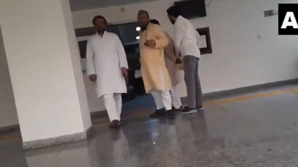 दिल्ली: आम आदमी पार्टी के लिए अच्छी खबर, आप विधायक अमानतुल्लाह खान को मिली जमानत