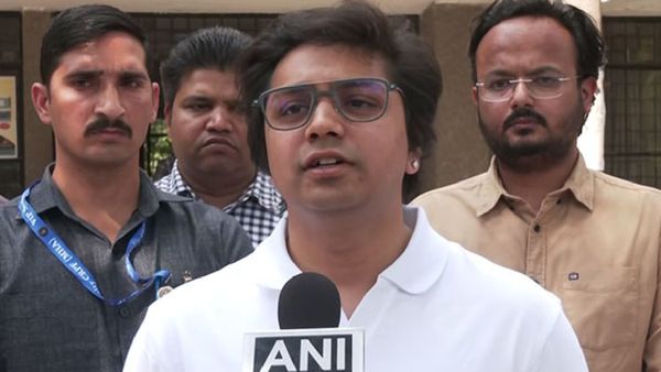 Lok Sabha Polls:'चुनाव के नतीजे देखने के बाद मायावती गठबंधन पर फैसला करेंगी', BSP नेता आकाश आनंद का बड़ा बयान