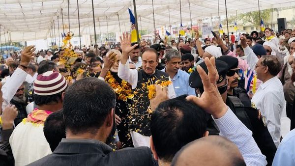 जम्मू-कश्मीर: अनंतनाग से लोकसभा चुनाव लड़ेंगे गुलाम नबी आजाद, DPAP कोर कमेटी का फैसला