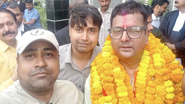 कौन हैं नीरज त्रिपाठी, जिन्हें बीजेपी ने इलाहाबाद से दिया टिकट? पिता भी रह चुके हैं भाजपा के कद्दावर नेता